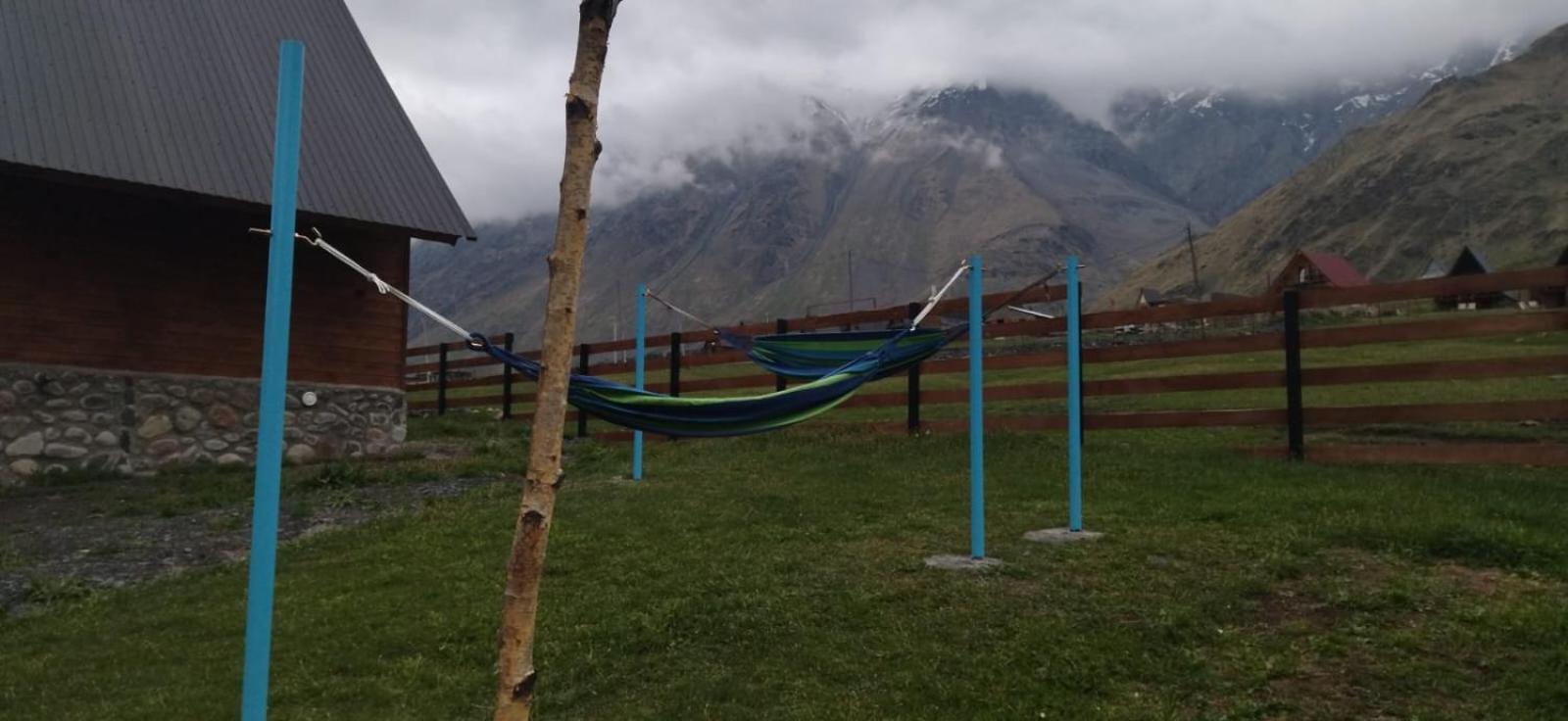 Cliffside Cottage Kazbegi Buitenkant foto